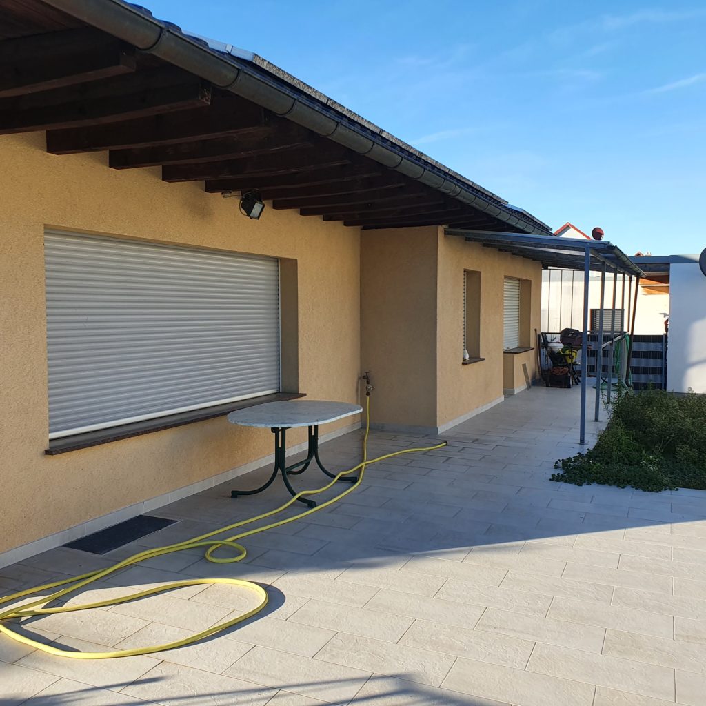 Bungalow in Großniedesheim